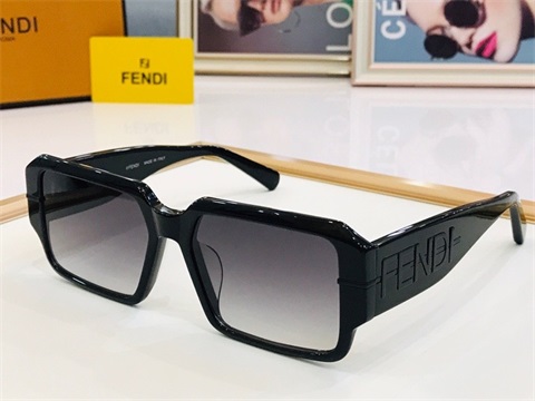 Fendi sunglass-553